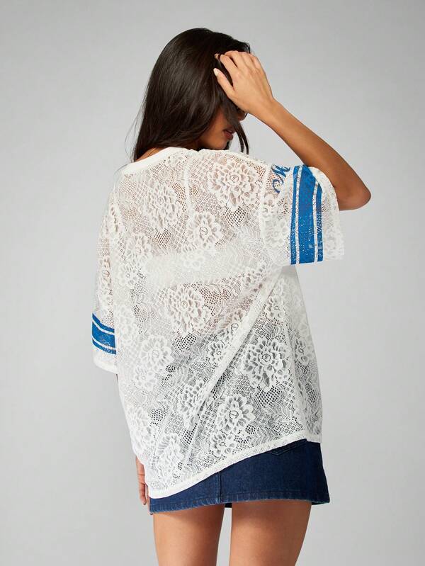 Missguided MISSGUIDED Oversized Lace Baseball Top With V-Neck
