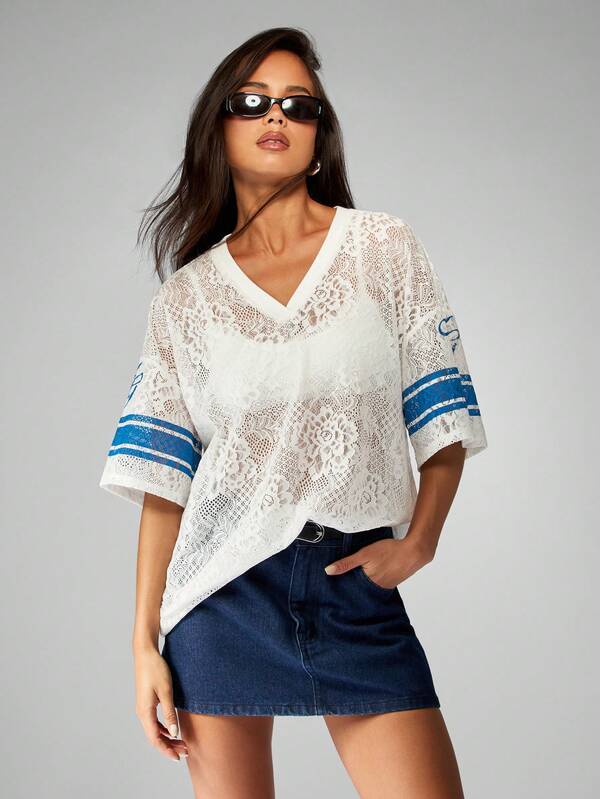 Missguided MISSGUIDED Oversized Lace Baseball Top With V-Neck