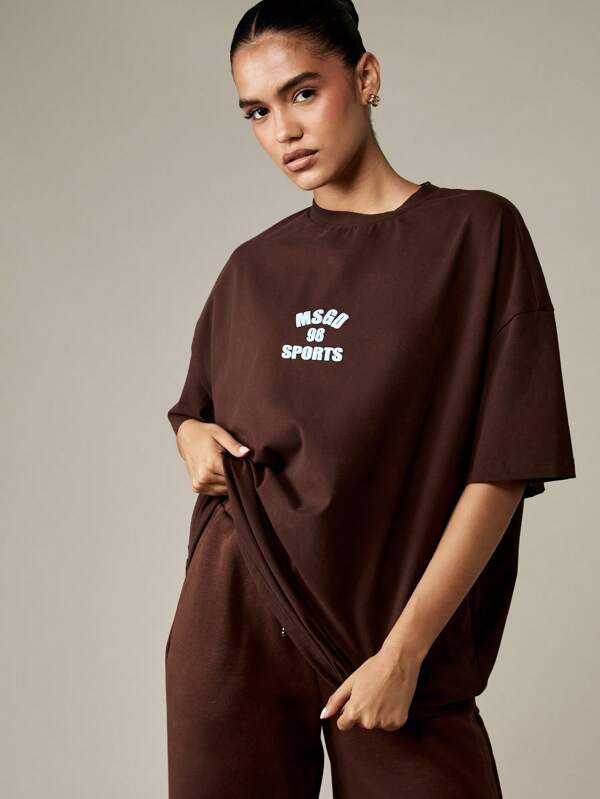 missguided MISSGUIDED Oversized Logo T-Shirt With Short Sleeves
