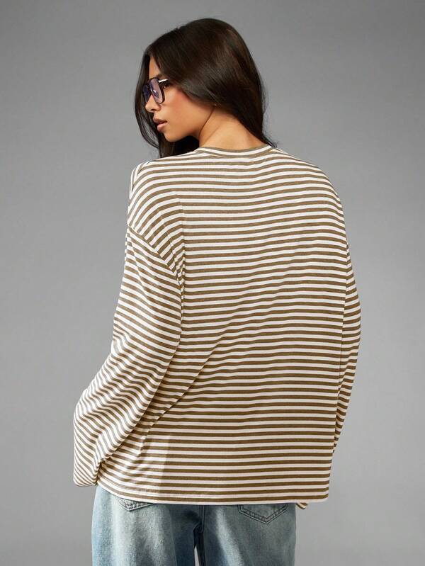Missguided MISSGUIDED Oversized Long Sleeve Number Graphic Striped T Shirt
