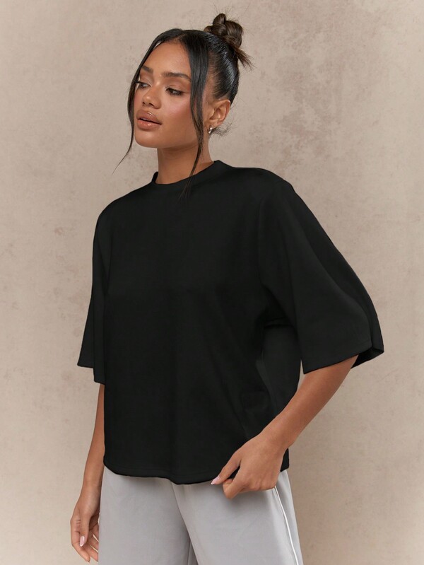 Missguided MISSGUIDED Oversized Mock Neck T Shirt With Wide Sleeves