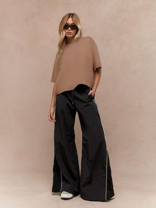 Missguided MISSGUIDED Oversized Raw Edge Loopback Sweatshirt Style T Shirt
