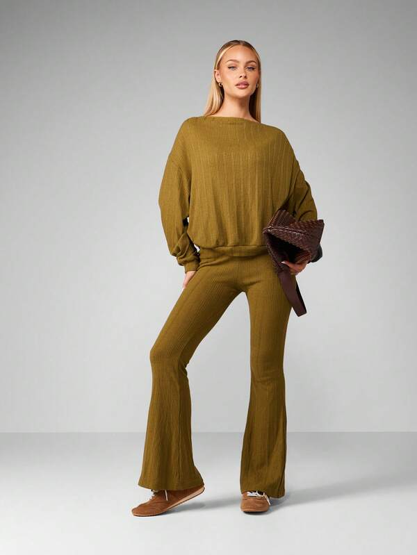 Missguided MISSGUIDED Oversized Ribbed Knit Sweater And Flared Pants Set