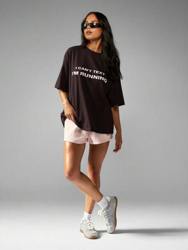 Missguided MISSGUIDED Oversized Statement T Shirt With Short Sleeves And Crewneck