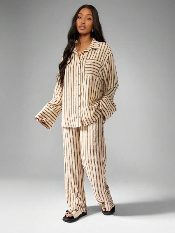 missguided MISSGUIDED Oversized Striped Button-Down Shirt And Wide Leg Pants Two-Piece Outfit