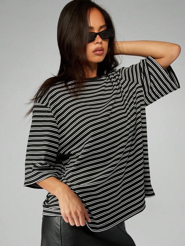 missguided MISSGUIDED Oversized Striped T Shirt With Crew Neck And Short Sleeves