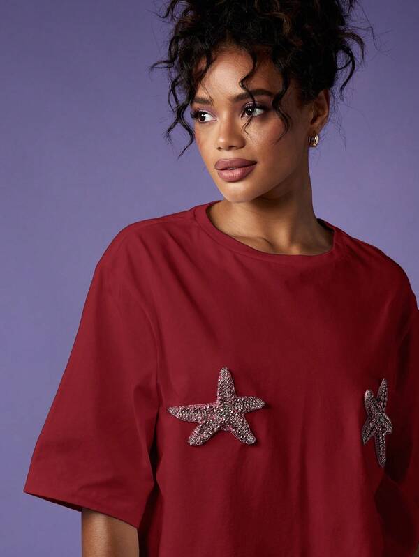 Missguided MISSGUIDED Oversized T Shirt With Crystal Starfish Detail