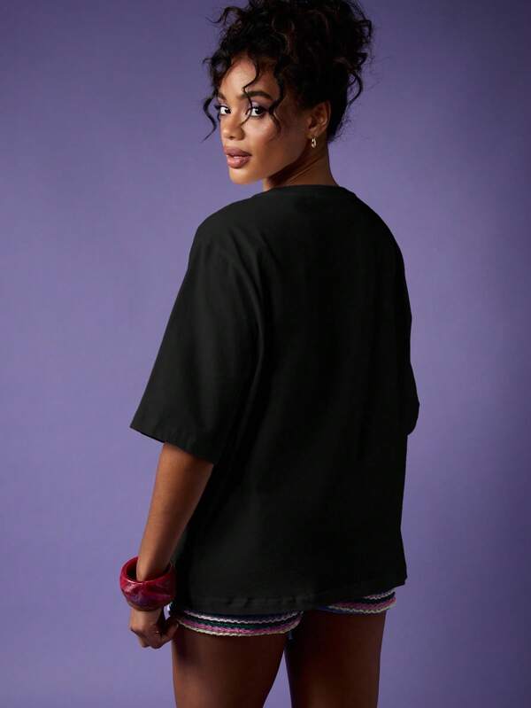 Missguided MISSGUIDED Oversized T Shirt With Glitter Starfish Embellishments
