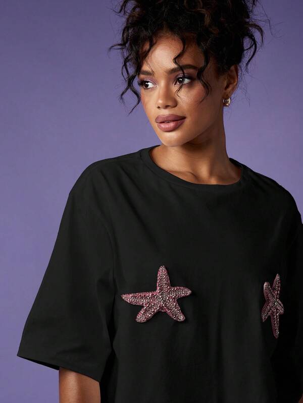 Missguided MISSGUIDED Oversized T Shirt With Glitter Starfish Embellishments