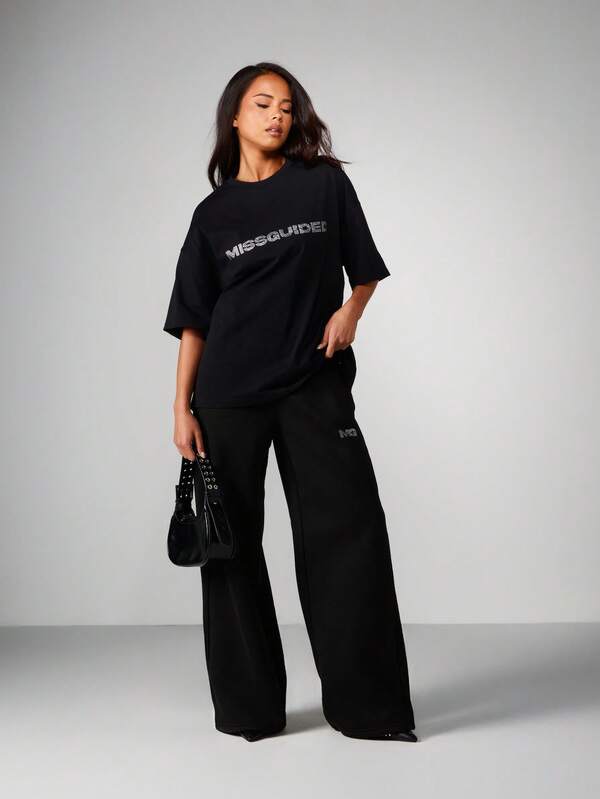 Missguided MISSGUIDED Oversized T-Shirt With Rhinestone Logo