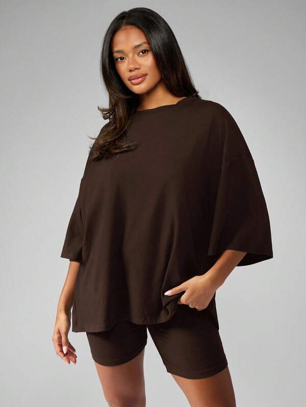 missguided MISSGUIDED Oversized Tee And Biker Shorts Set With Wide Sleeves