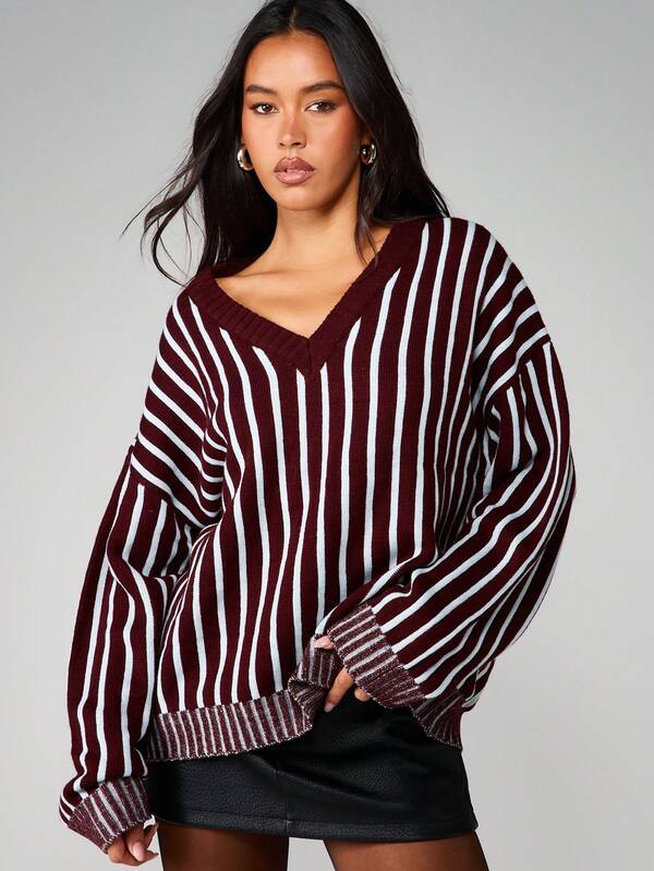 missguided MISSGUIDED Oversized V-Neck Striped Knit Sweater