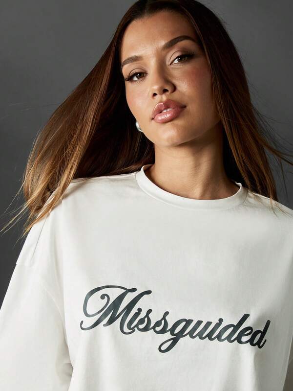 Missguided MISSGUIDED Oversized White T Shirt With Brand Script Logo