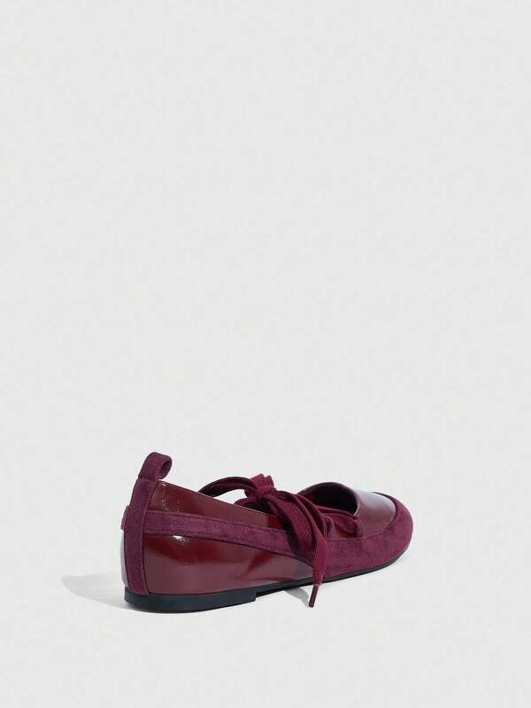 Missguided MISSGUIDED Patent And Suede Ballet Flats With Laces
