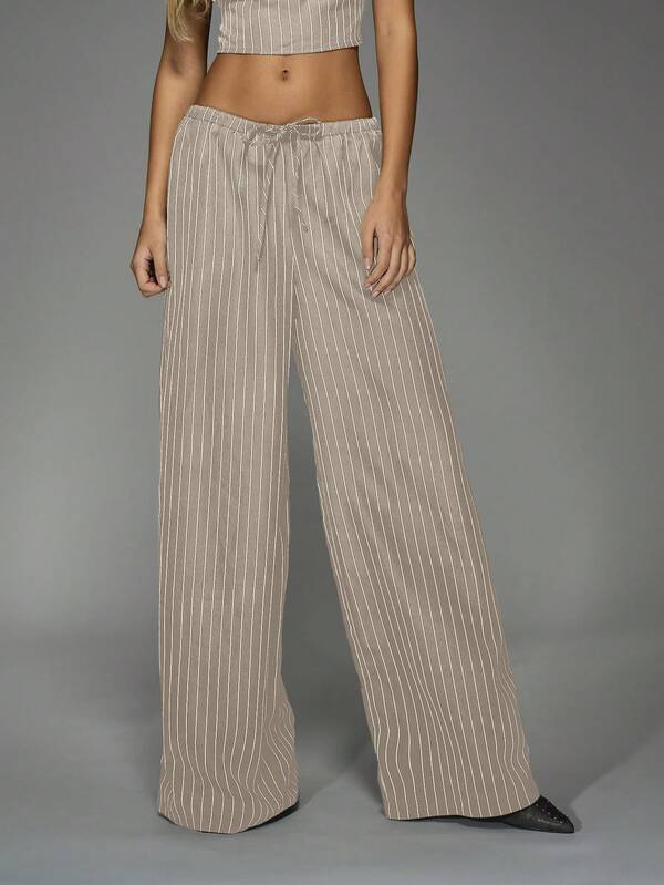 Missguided MISSGUIDED Pinstripe Two-Piece Set Crop Top And Wide Leg Pants