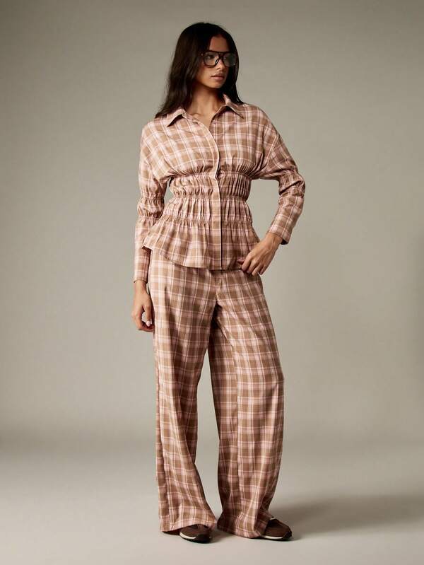 Missguided MISSGUIDED Plaid Shirred Waist Collared Blouse With Long Sleeves