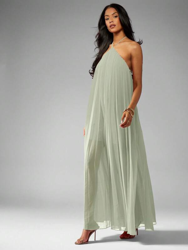 Missguided MISSGUIDED Pleated Georgette Halter Floor Length Open Back Maxi Dress
