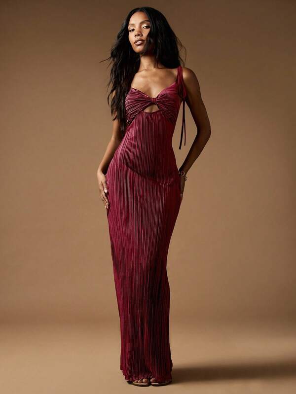 missguided MISSGUIDED Pleated Maxi Dress With Ruched Bust And Tie Straps