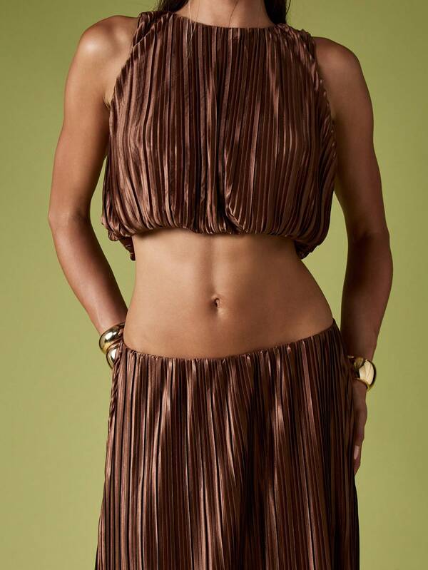 Missguided MISSGUIDED Pleated Plisse Crop Top With Maxi Skirt