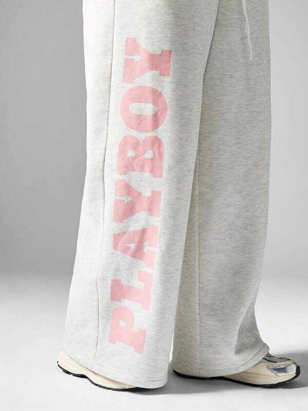 Missguided MISSGUIDED PLUS X Playboy Comfort Plus Size Jogger Sweatpants With Logo Print