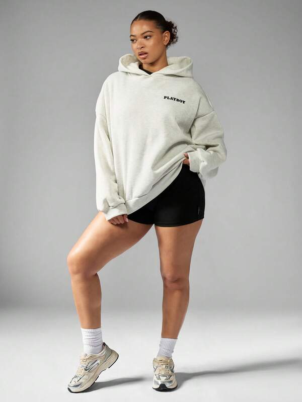 Missguided MISSGUIDED PLUS X Playboy Plus Size Retro Magazine Cover Graphic Sweatshirt