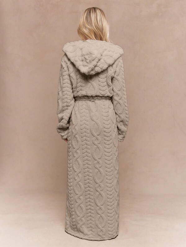 Missguided MISSGUIDED Plush Hooded Bathrobe With Cable Knit Texture