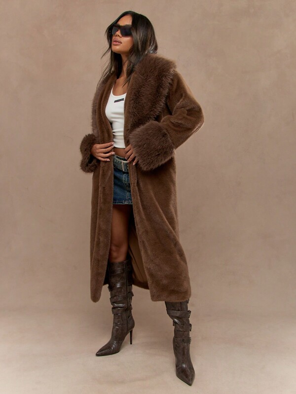 missguided MISSGUIDED Plush Oversized Faux Fur Coat