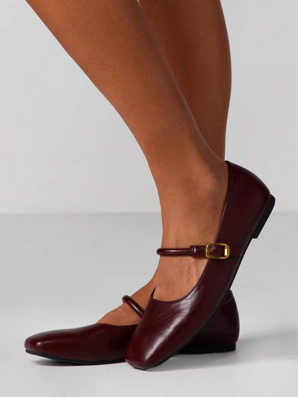 missguided MISSGUIDED Pointed Toe Mary Jane Flats With Buckle Strap