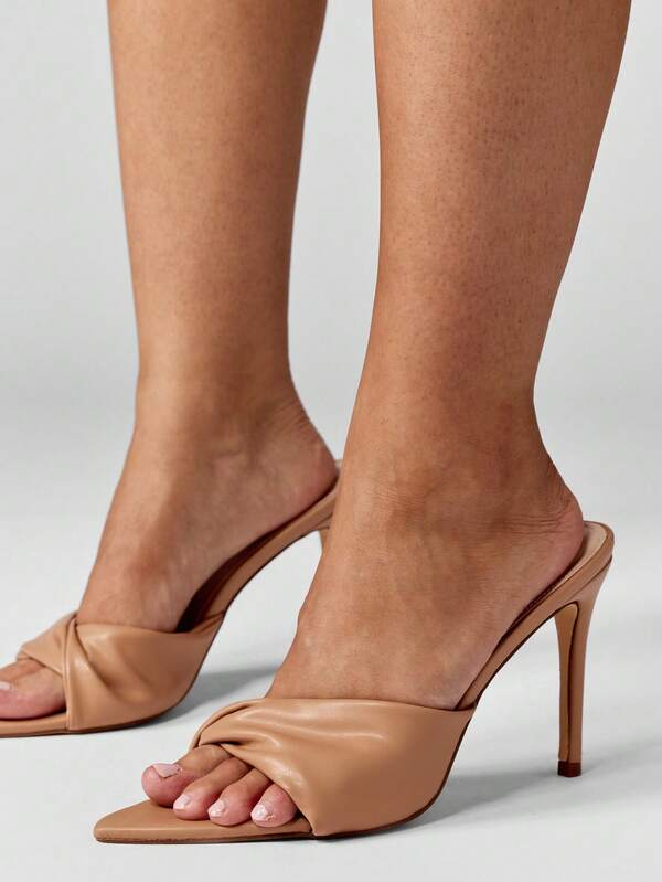 Missguided MISSGUIDED Pointed Toe Mule Sandals With Twisted Vamp