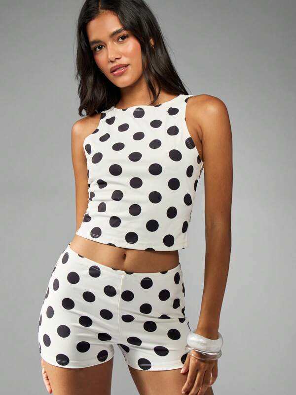 missguided MISSGUIDED Polka Dot Crop Top And Shorts Coord Set