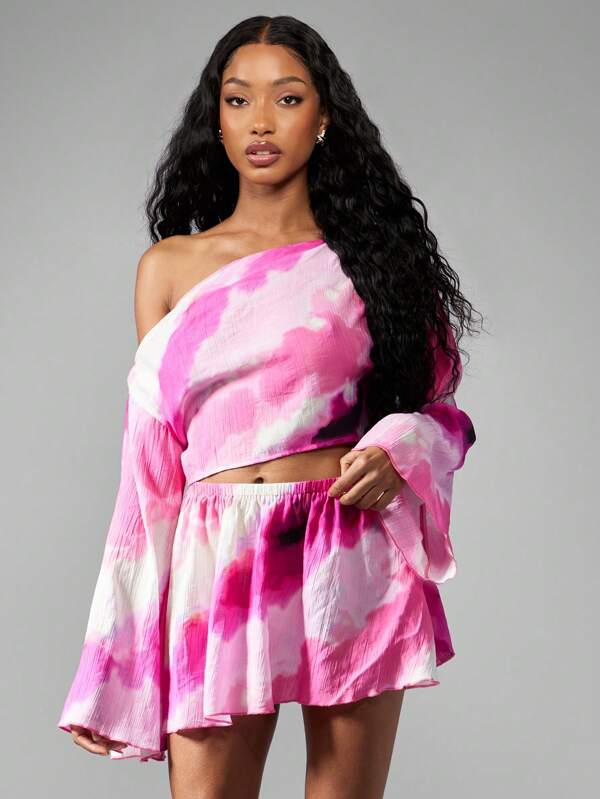 Missguided MISSGUIDED Printed Woven Flowing Top & Mini Skirt Two Piece Co Ord Set