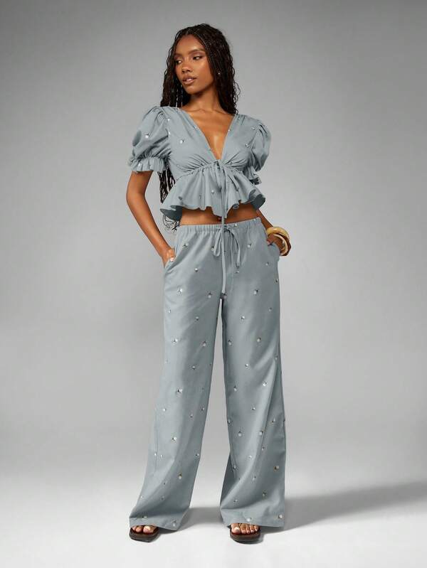 Missguided MISSGUIDED Puff Sleeve Ruffled Crop Top With Embroidered Wide Leg Pants