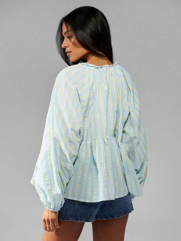 Missguided MISSGUIDED Puff Sleeve Tie Front Vertical Striped Empire Waist Blouse