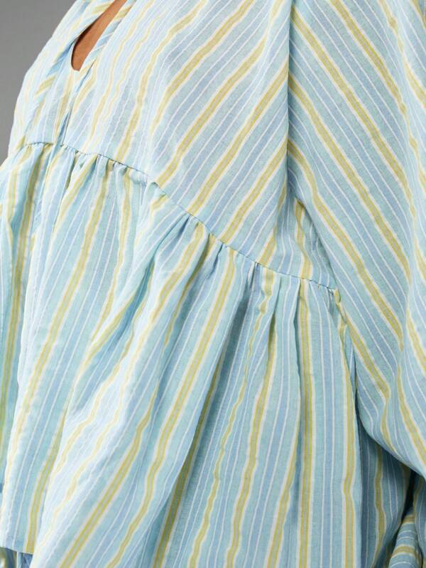 Missguided MISSGUIDED Puff Sleeve Tie Front Vertical Striped Empire Waist Blouse