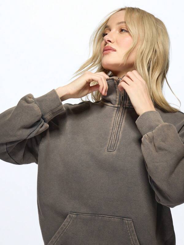 Missguided MISSGUIDED Quarter Zip Pullover Sweatshirt With Centre Pocket