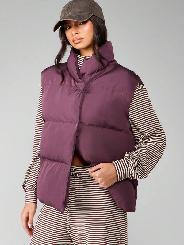 Missguided MISSGUIDED Quilted Sleeveless Puffer Vest With Button Closure