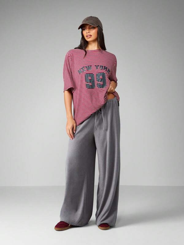 Missguided MISSGUIDED Red Striped T-Shirt With Varsity Number Print