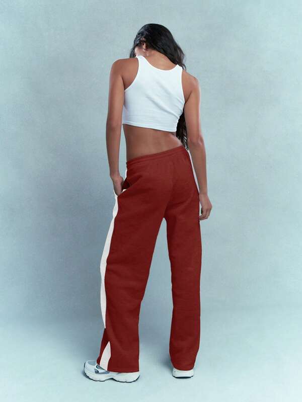 Missguided MISSGUIDED Relaxed Fit Side Stripe Sweatpants