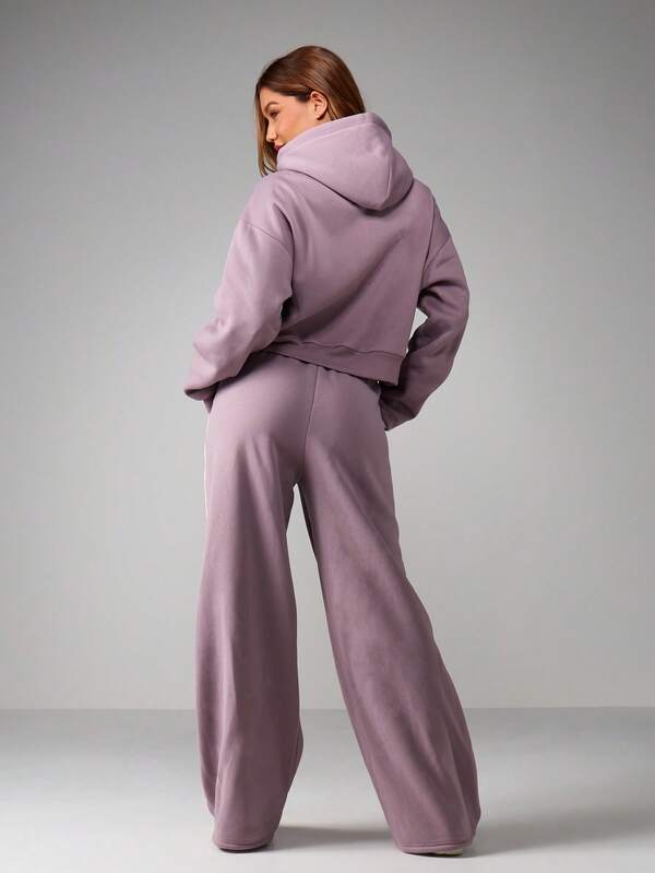 Missguided MISSGUIDED Relaxed Wide Leg Joggers With Elastic Waist