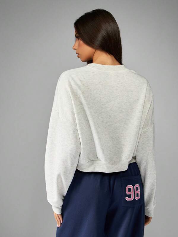 Missguided MISSGUIDED Retro College Crop Sweatshirt With Varsity Text Print