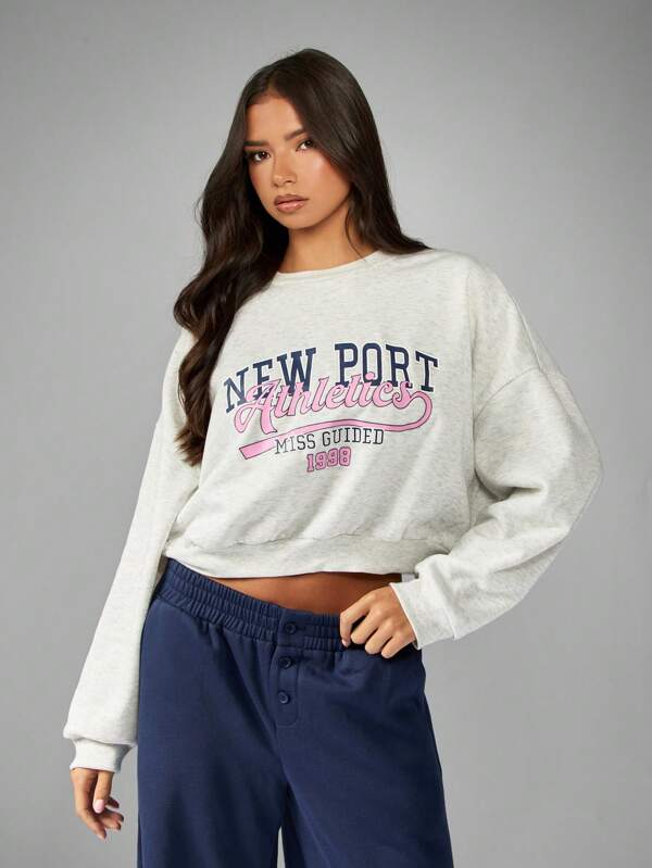 Missguided MISSGUIDED Retro College Crop Sweatshirt With Varsity Text Print