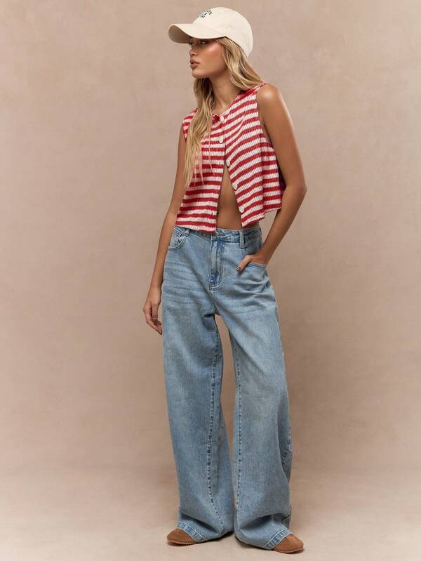 Missguided MISSGUIDED Retro Style Button Front Striped Knit Crop Vest