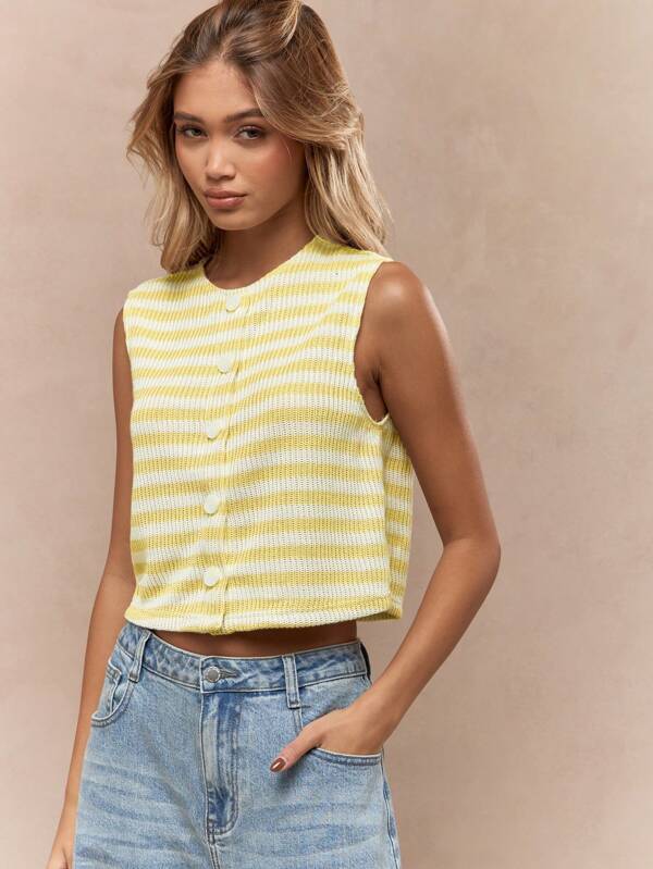 Missguided MISSGUIDED Retro Style Button Up Knitted Vest Crop Top Women Tops