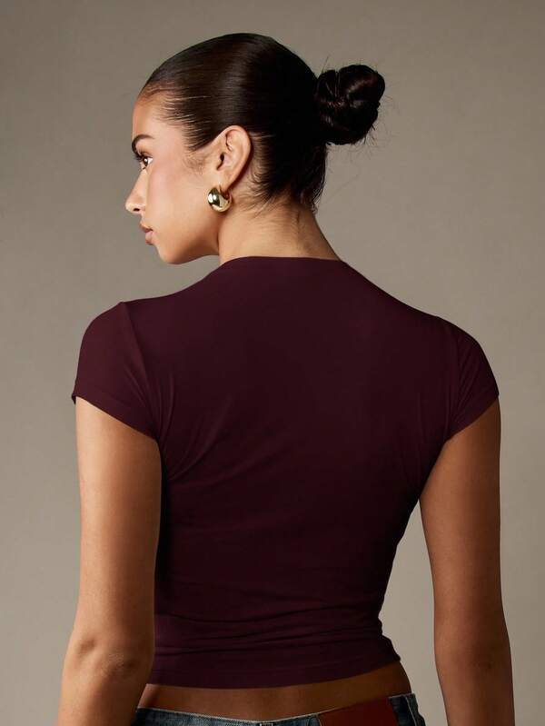 Missguided MISSGUIDED Retro Style Fitted Crop Top With Statement Print