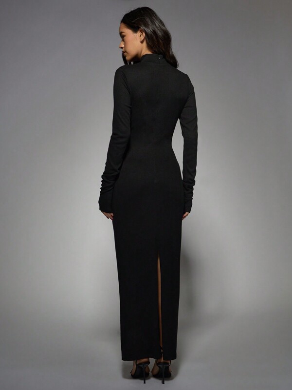 Missguided MISSGUIDED Ribbed Bodycon Maxi Dress With High Neck Cut-Out And Long Sleeves