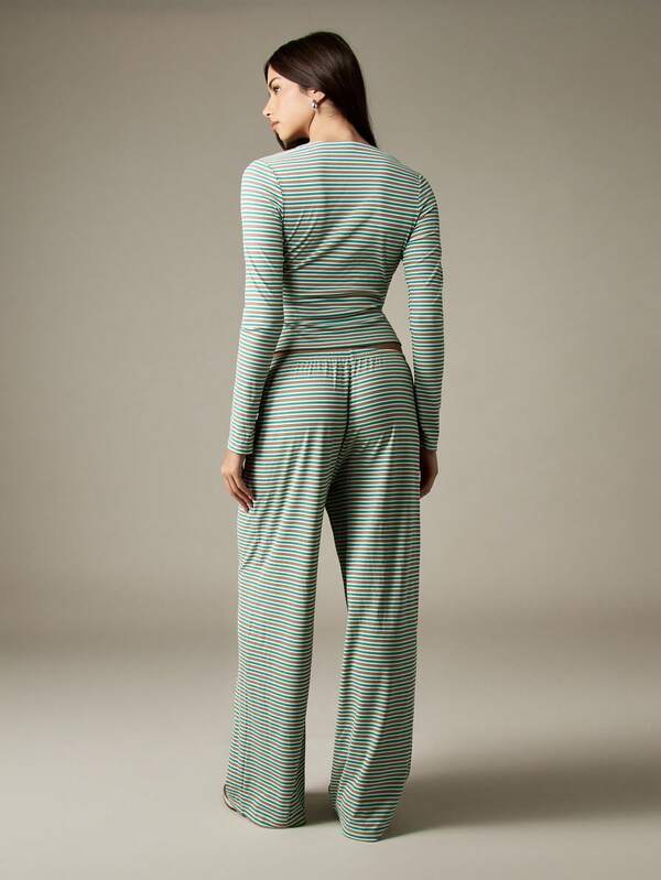 Missguided MISSGUIDED Ribbed Button Through Crop Top With Wide Leg Pants