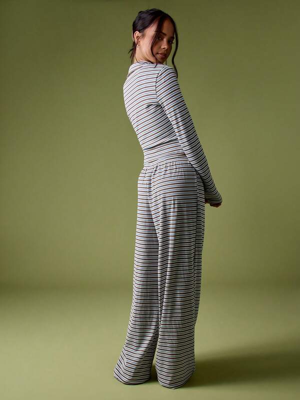 Missguided MISSGUIDED Ribbed Button Up Crop Top With Palazzo Pants
