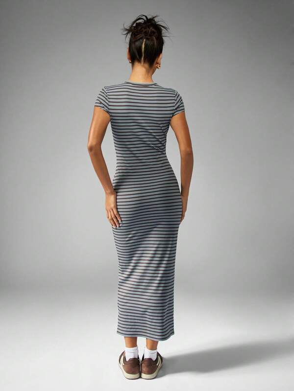 Missguided MISSGUIDED Ribbed Jersey Fitted Long T Shirt Dress