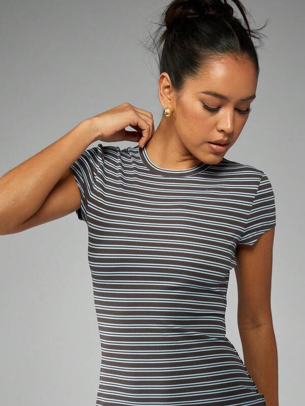 Missguided MISSGUIDED Ribbed Jersey Fitted Long T Shirt Dress