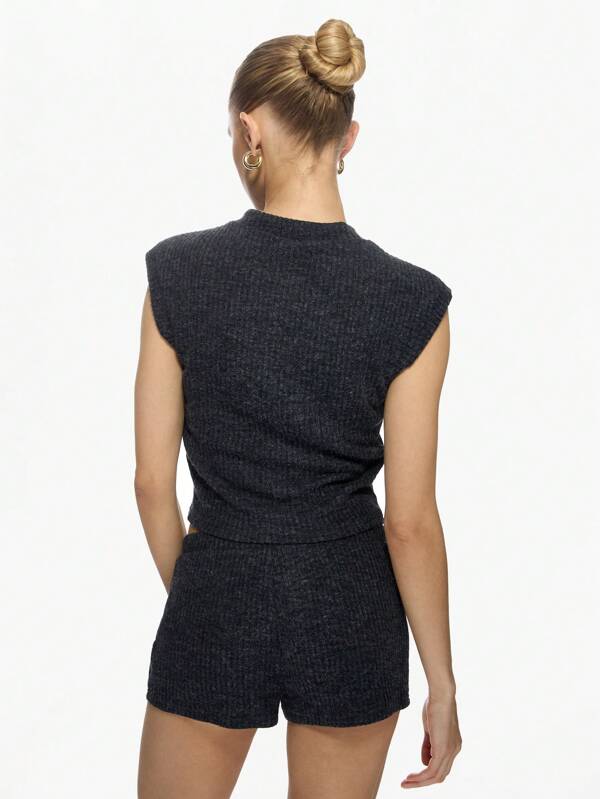Missguided MISSGUIDED Ribbed Knit Button Front Crop Top High Waist Shorts Set